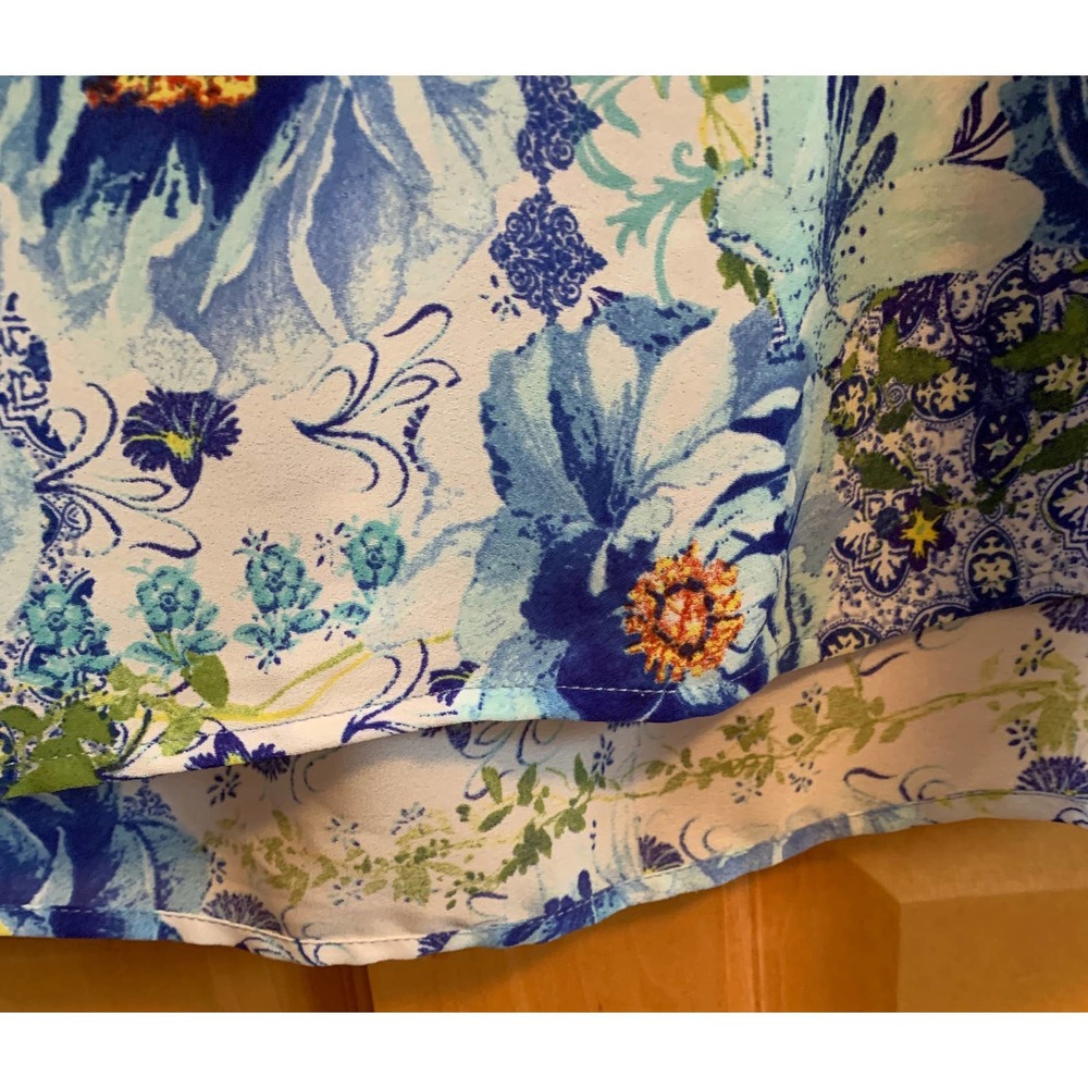 *K236 Fleur Bleve Women's Sleeveless Blouse Sz Lrg Floral Print Vneck Multi EUC - Picture 8 of 10